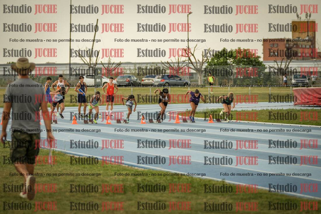 Fotos de los 80 m llanos de mujeres