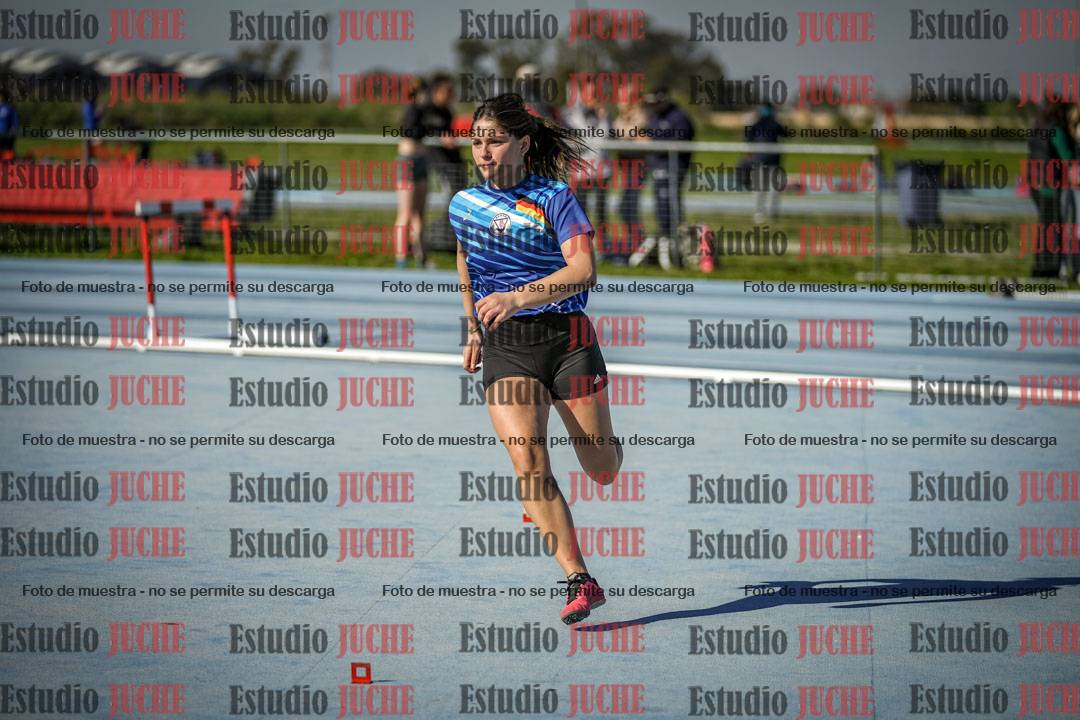Fotos del salto en alto de mujeres