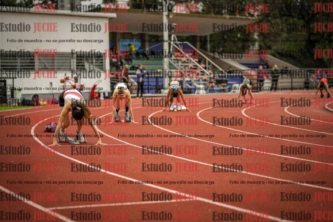 Fotos de los 400 m con vallas de mujeres