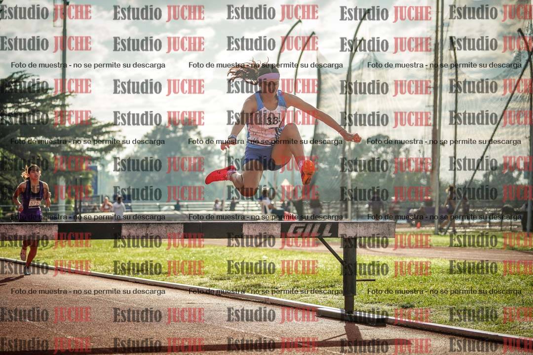 Fotos de los 2000 m con obstáculos de mujeres