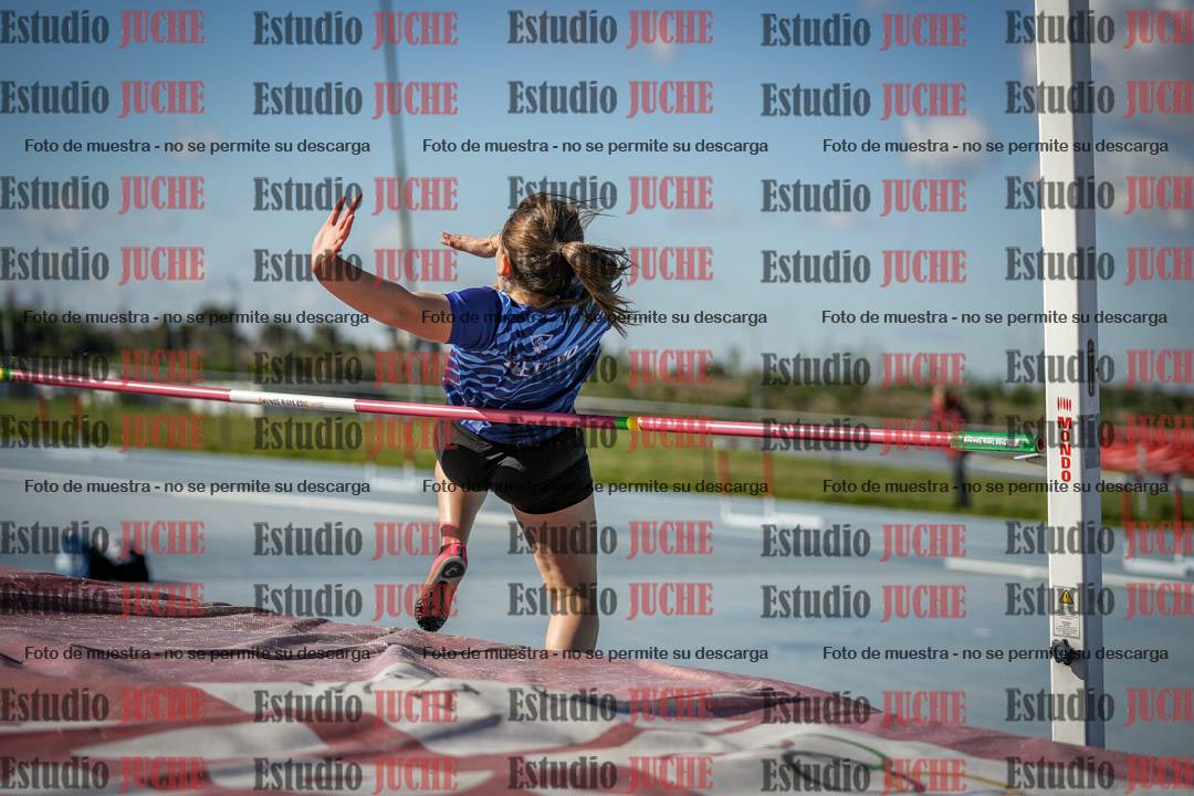 Fotos del salto en alto de mujeres