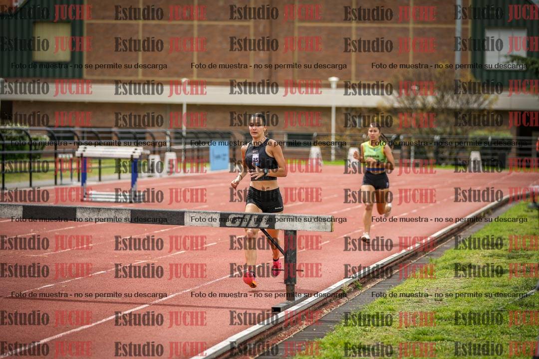 Fotos de los 2000 m con obstáculos de mujeres