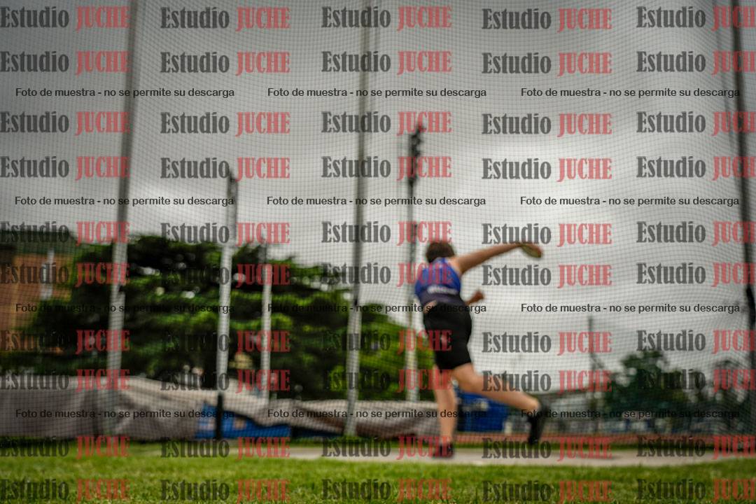 Fotos del lanzamiento de disco de mujeres y varones - U14
