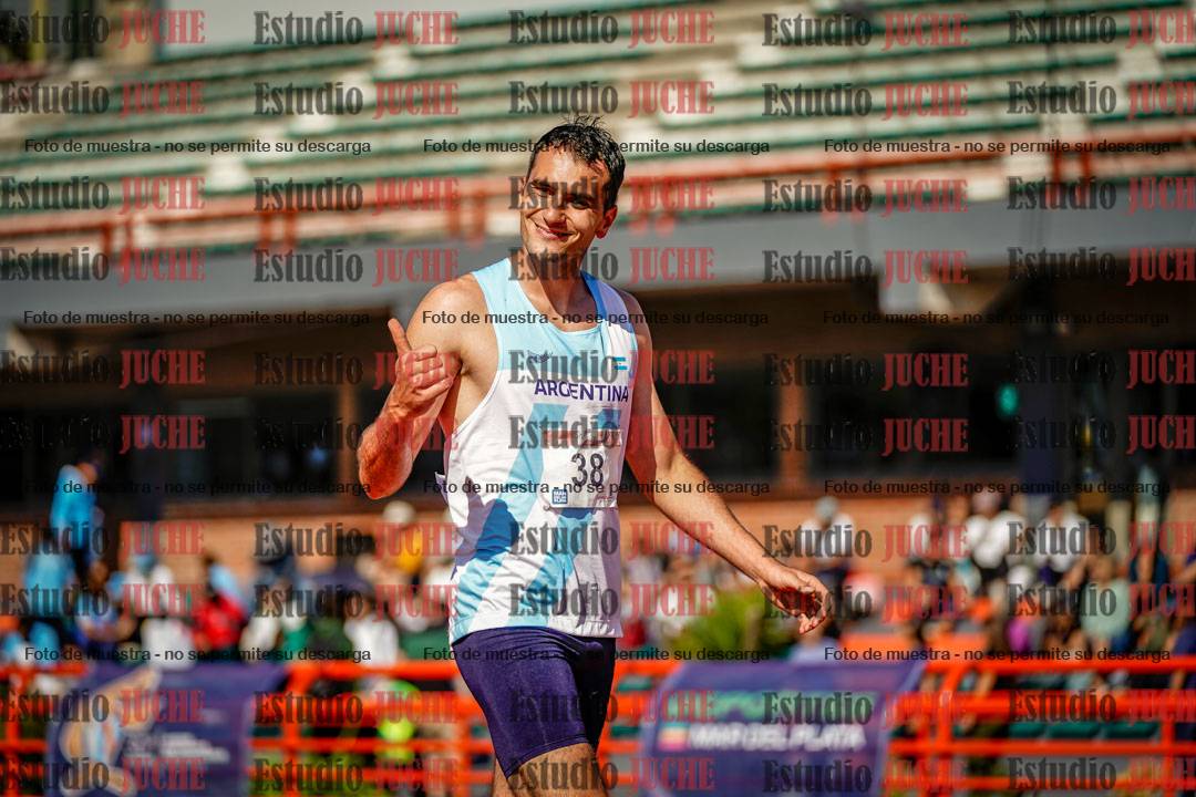 Fotos de algunos extras y podios del día 1