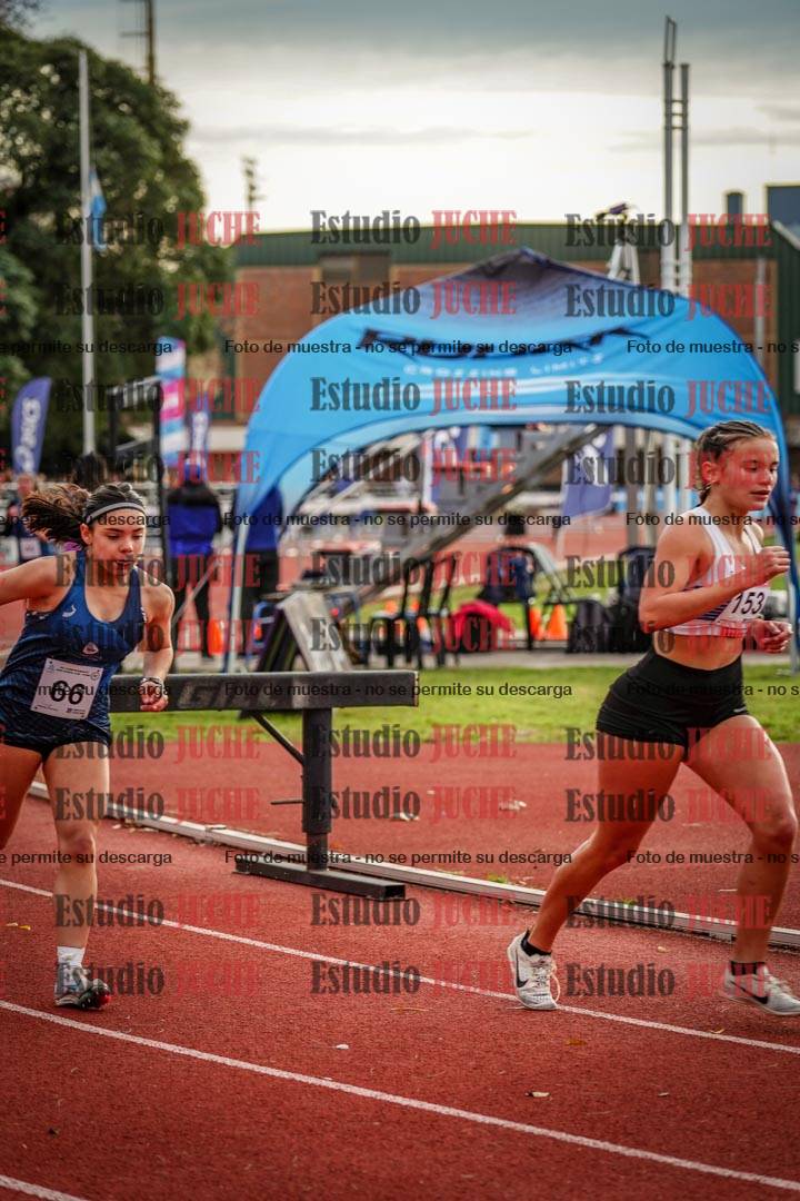 Fotos de los 2000 m con obstáculos de mujeres