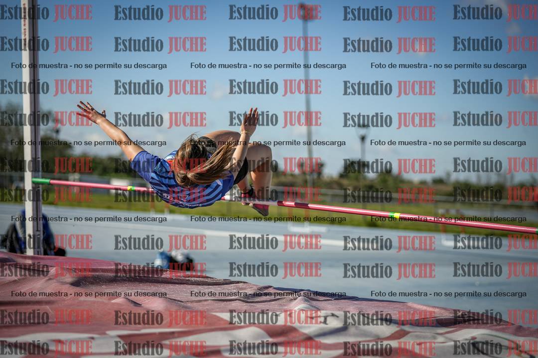Fotos del salto en alto de mujeres