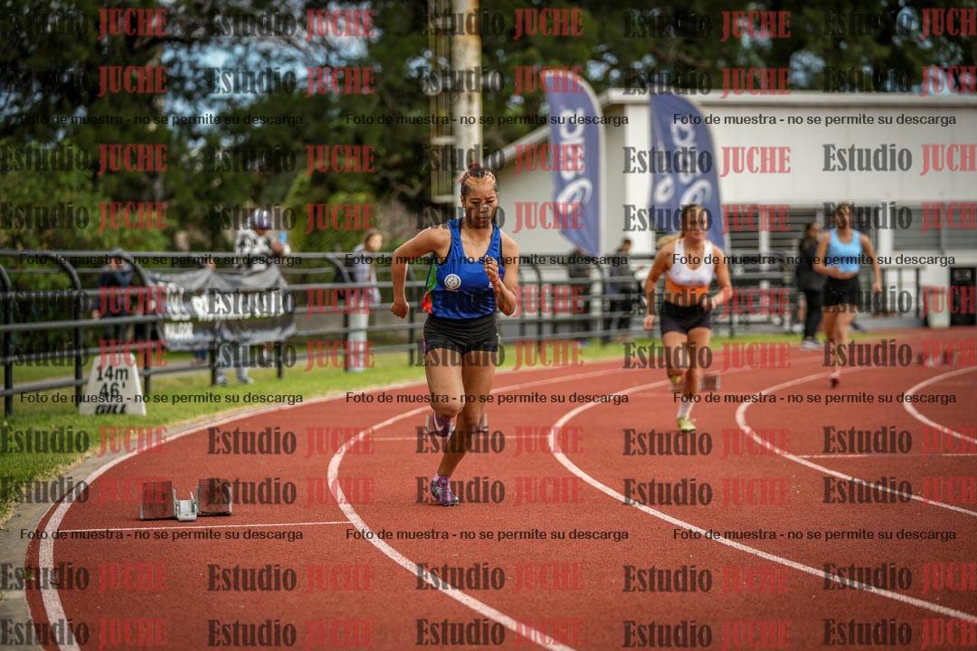 Fotos de los 400 m con vallas de mujeres