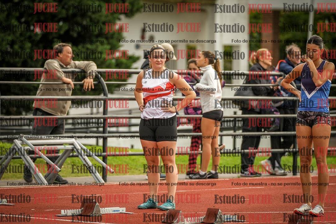 Fotos de los 100 m con vallas de mujeres