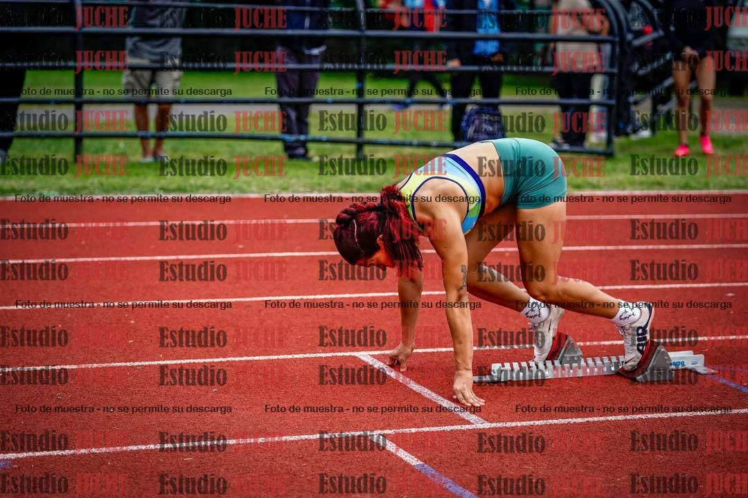 Fotos de los 400 m con vallas de mujeres