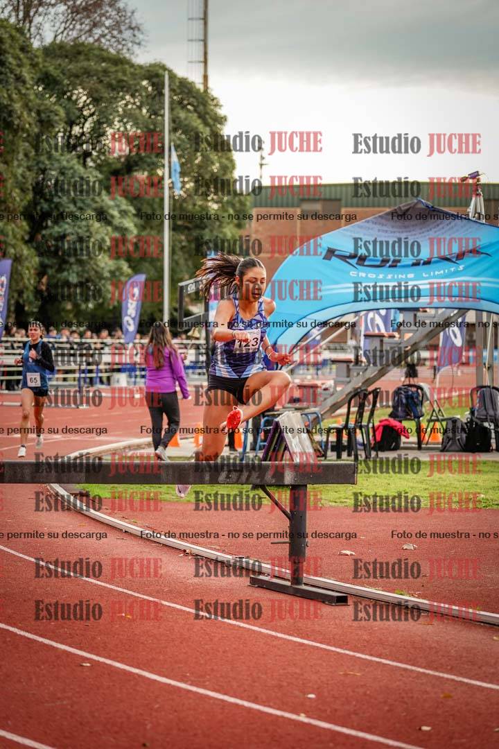 Fotos de los 2000 m con obstáculos de mujeres