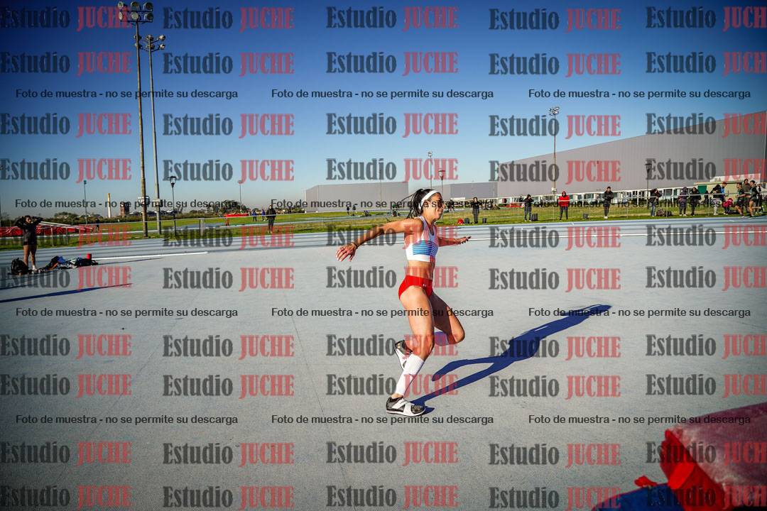 Fotos del salto en alto de mujeres - heptatlón 2