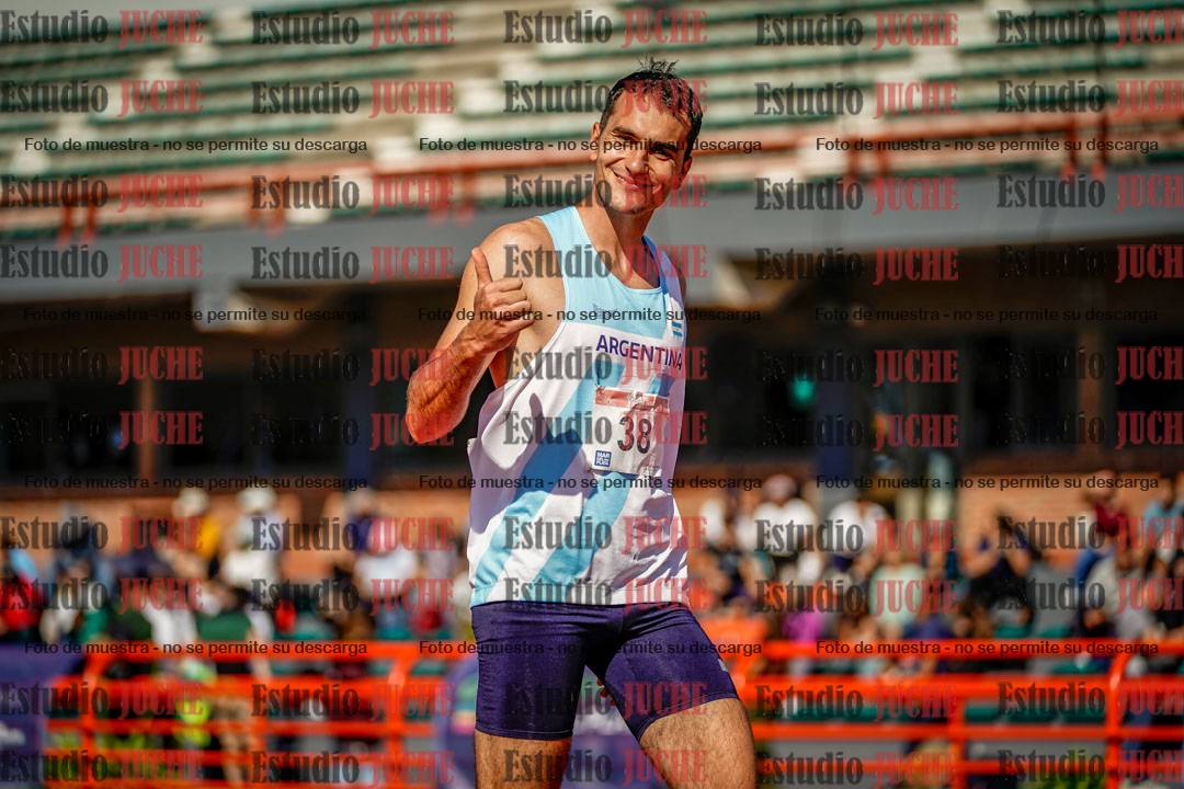 Fotos de algunos extras y podios del día 1