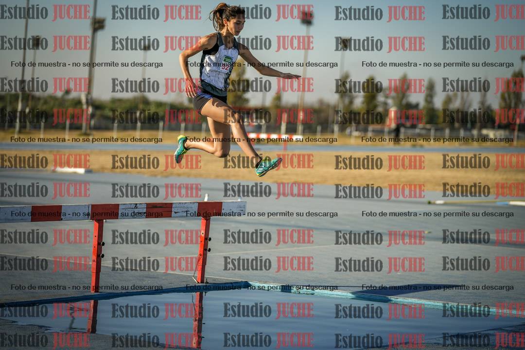 Fotos de los 2000 m con obstáculos de mujeres