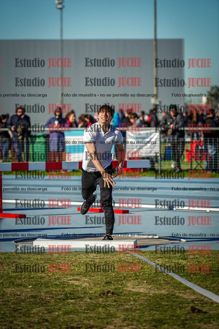 Fotos del lanzamiento de bala de varones todas las categorías (incluye combinadas)