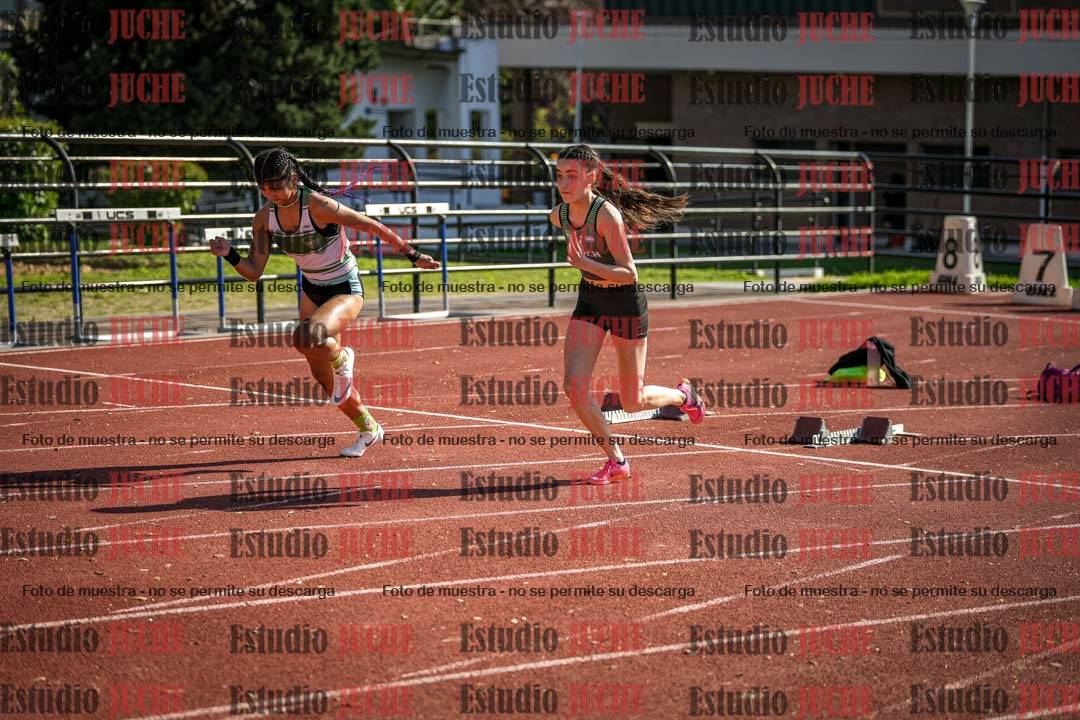 Fotos de los 100 m con vallas de mujeres
