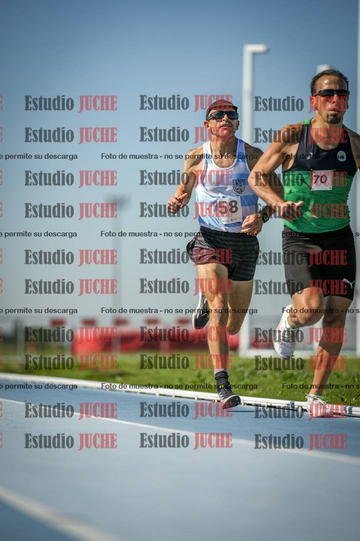 Fotos de los 5000 m de mujeres y varones - serie 1