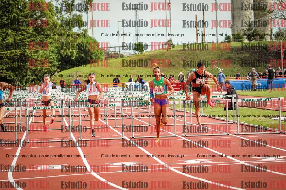 Fotos de los 100 m con vallas de mujeres