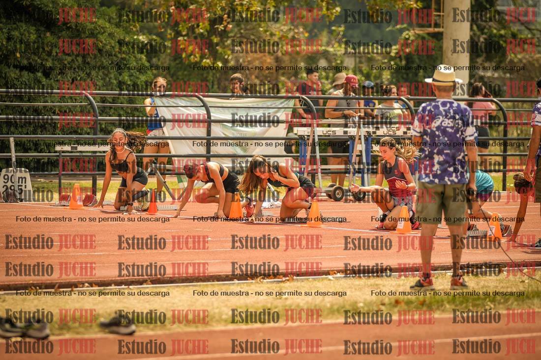 Fotos de los 80 m llanos de mujeres