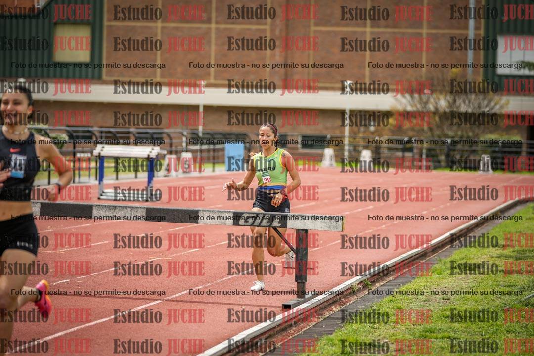 Fotos de los 2000 m con obstáculos de mujeres