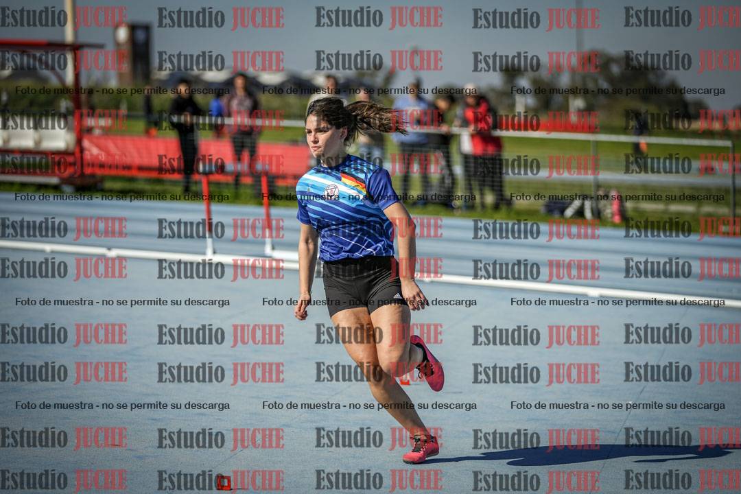 Fotos del salto en alto de mujeres