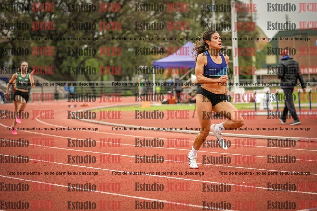 Fotos de los 400 m con vallas de mujeres