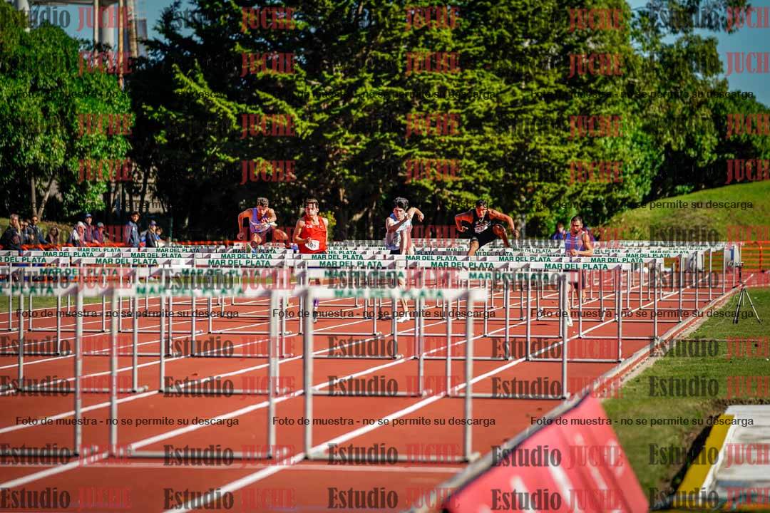 Fotos de los 100 m con vallas de varones - deca 6