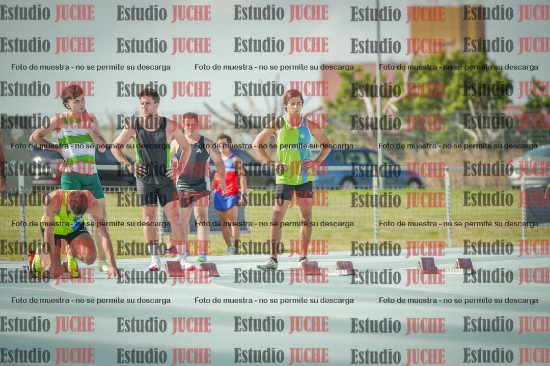Fotos de los 100 m llanos de varones