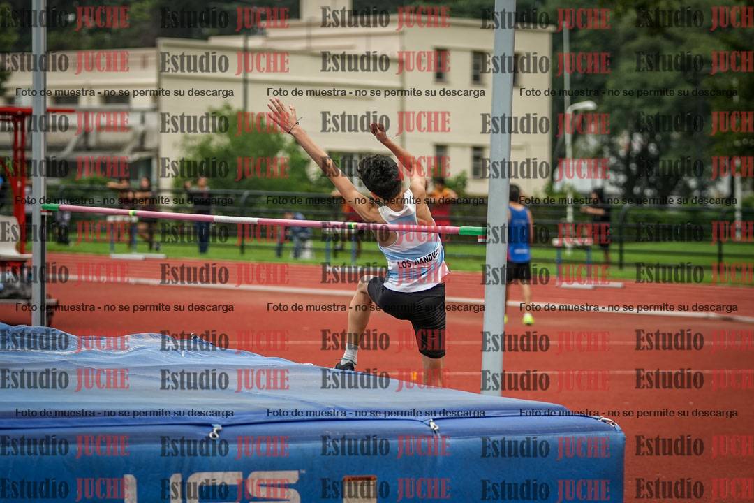 Fotos del salto en alto - grupo 1