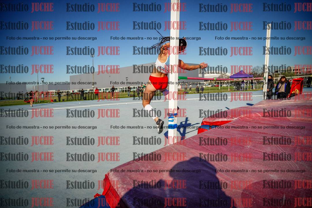Fotos del salto en alto de mujeres - heptatlón 2