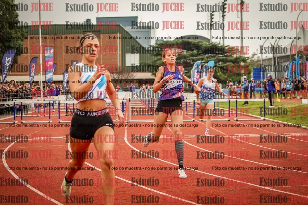 Fotos de los 100 m con vallas de mujeres
