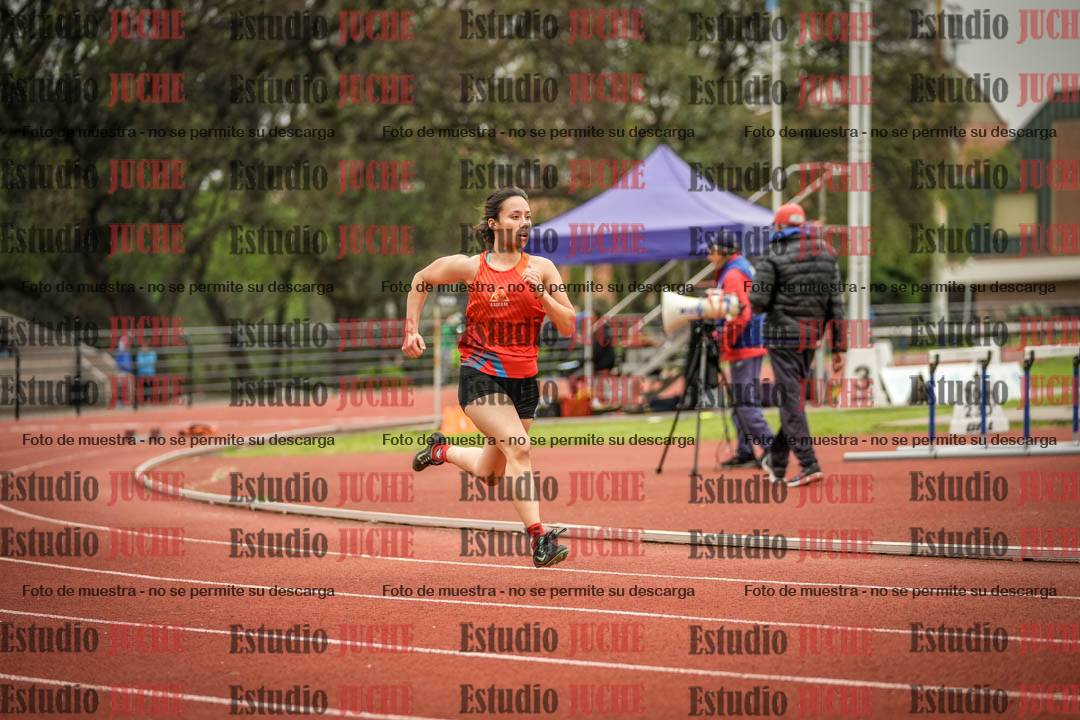 Fotos de los 400 m con vallas de mujeres