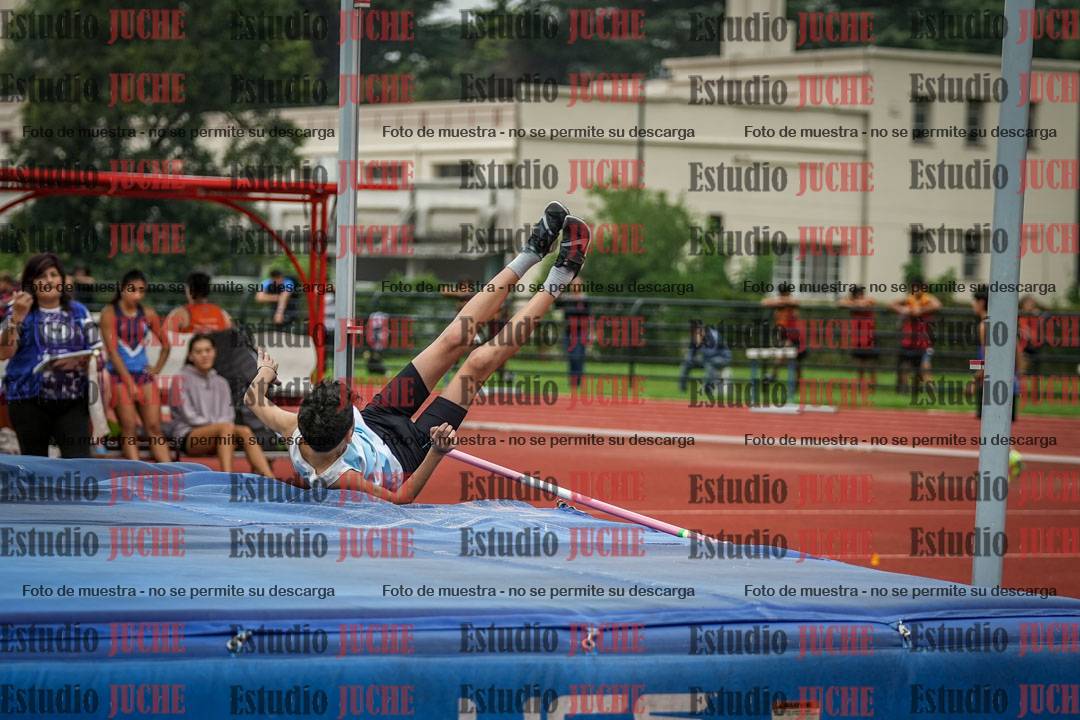 Fotos del salto en alto - grupo 1