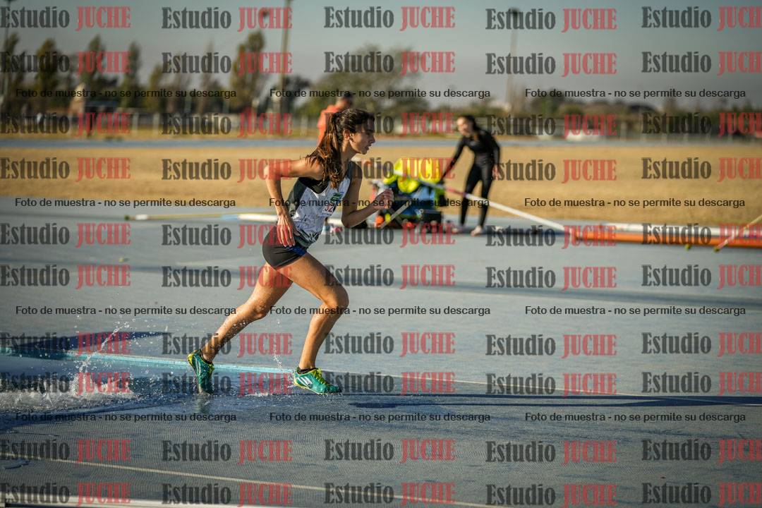 Fotos de los 2000 m con obstáculos de mujeres