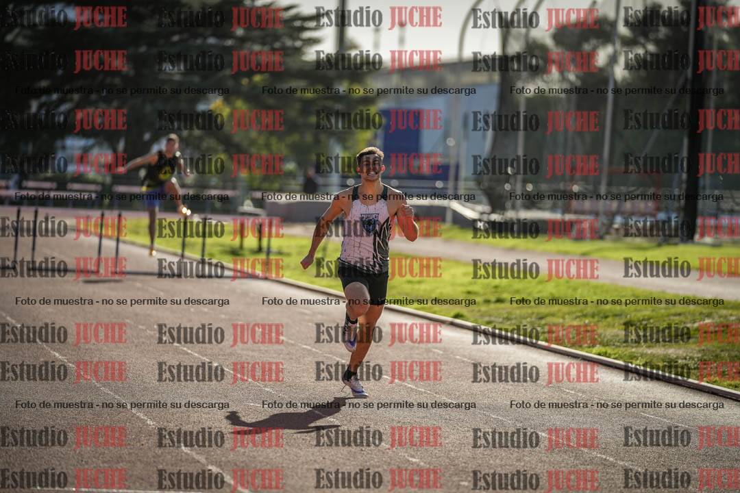 Fotos de los 400 m con vallas de varones