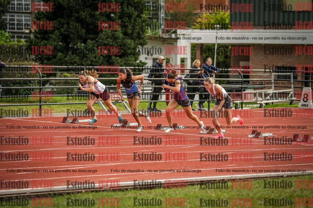 Fotos de los 100 m con vallas de mujeres