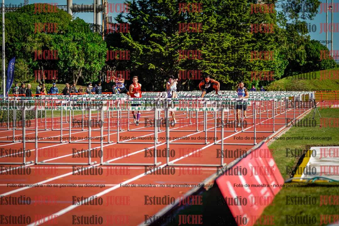 Fotos de los 100 m con vallas de varones - deca 6