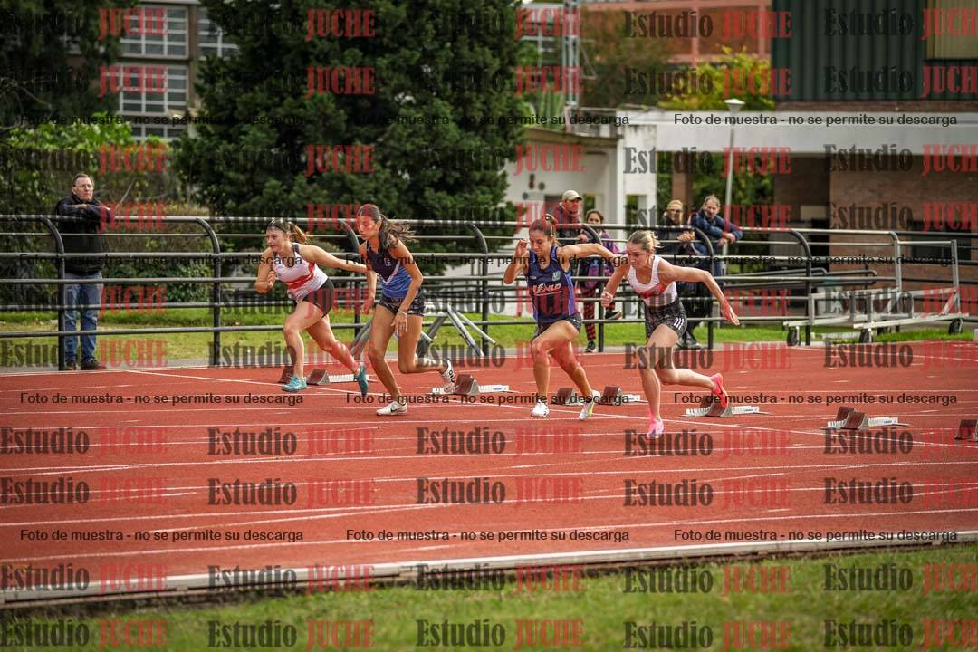 Fotos de los 100 m con vallas de mujeres