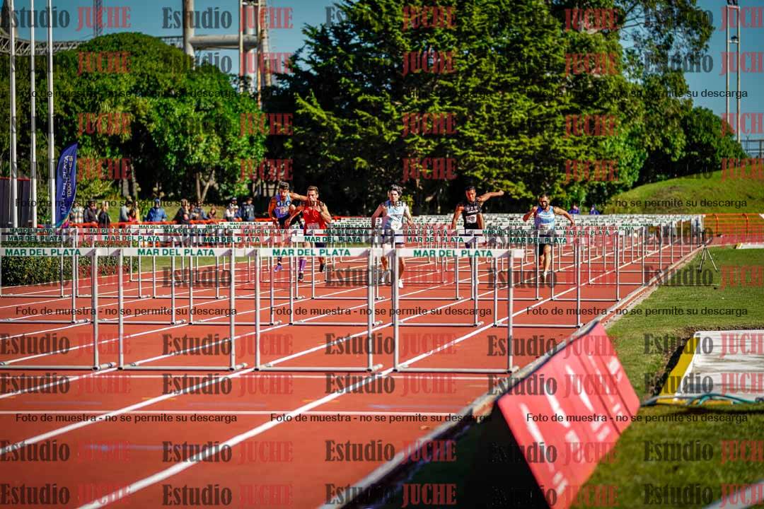 Fotos de los 100 m con vallas de varones - deca 6