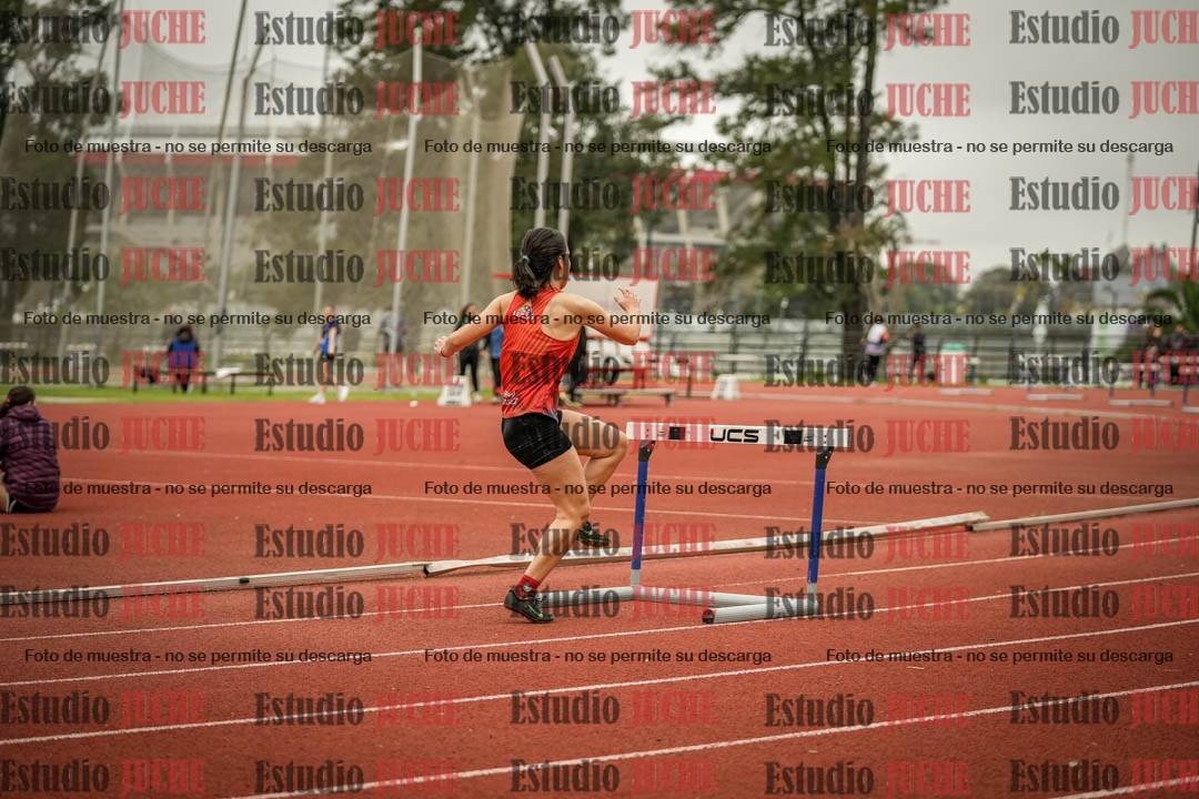Fotos de los 400 m con vallas de mujeres