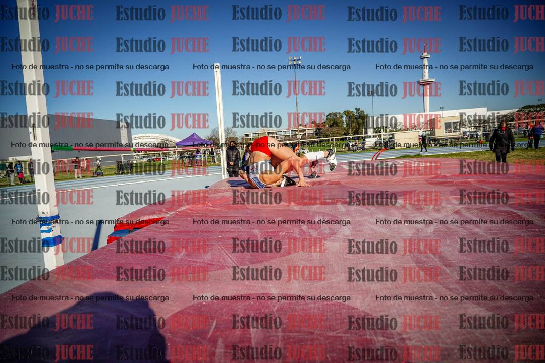 Fotos del salto en alto de mujeres - heptatlón 2