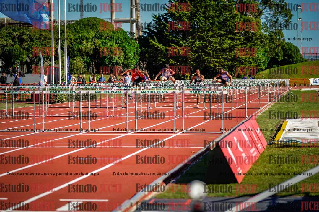 Fotos de los 100 m con vallas de varones - deca 6