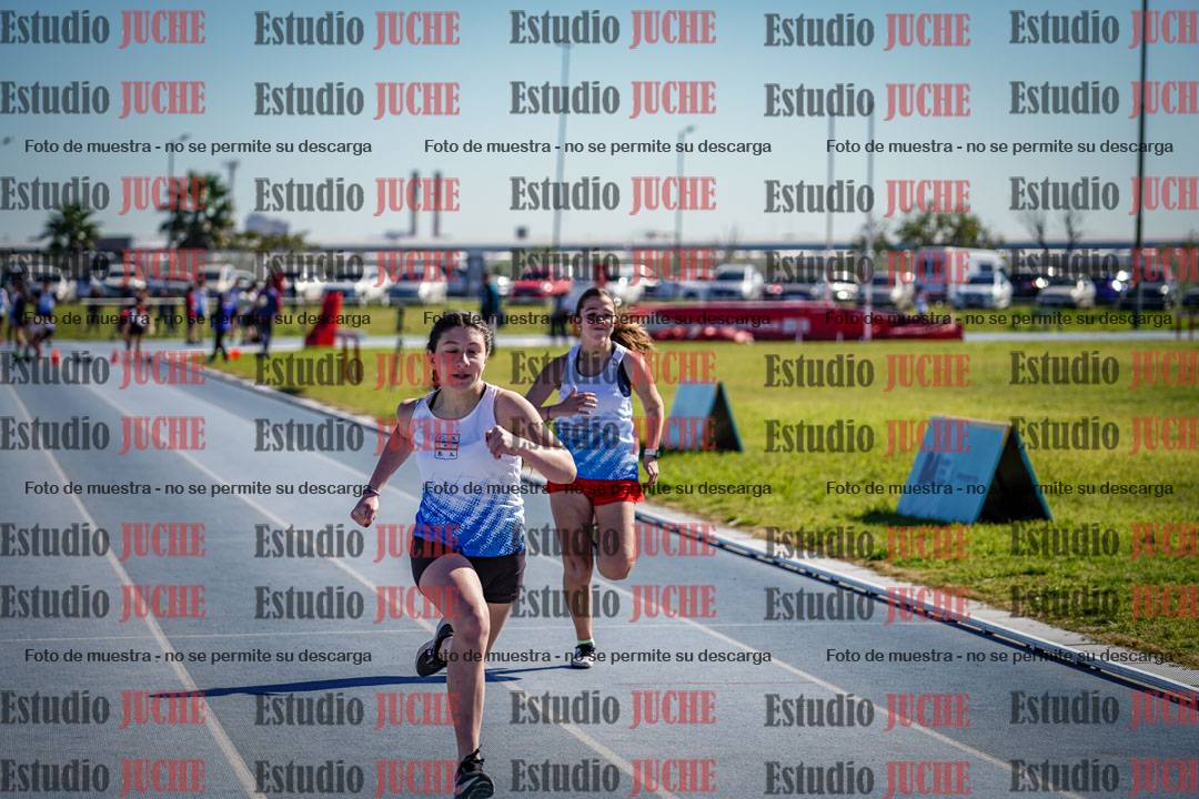 Fotos de los 80 m llanos de mujeres