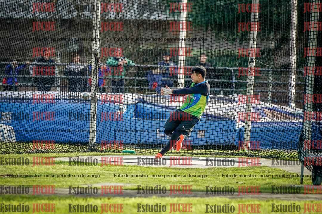 Fotos del lanzamiento de martillo de varones