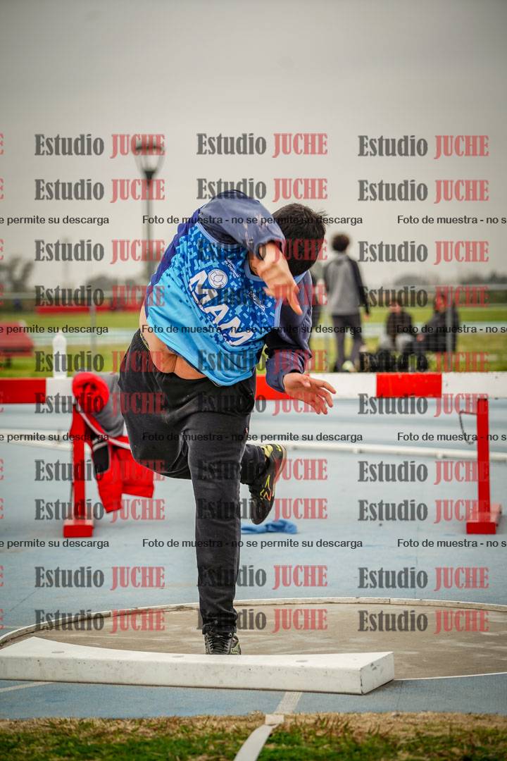 Fotos del lanzamiento de bala de varones