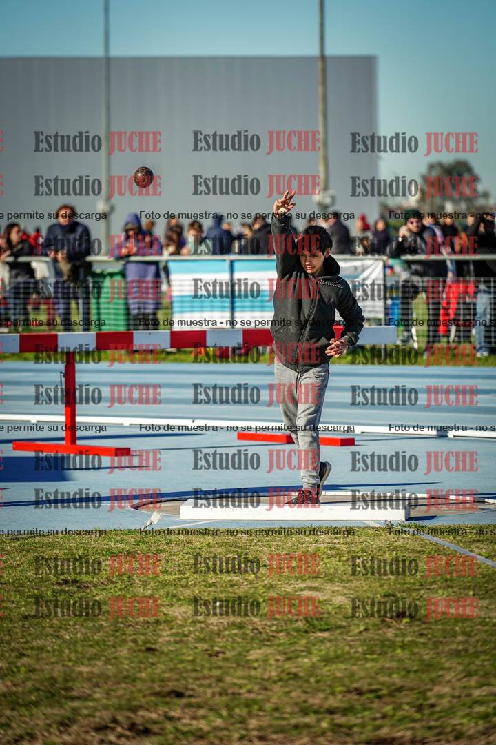 Fotos del lanzamiento de bala de varones todas las categorías (incluye combinadas)
