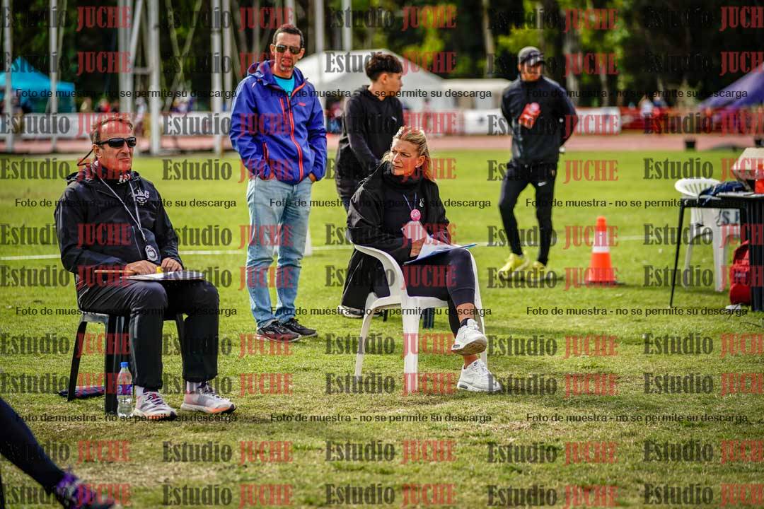 Fotos de algunos extras y podios del día 3