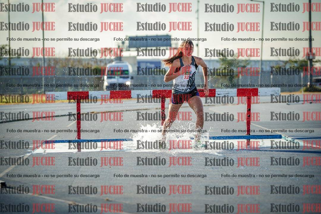Fotos de los 2000 m con obstáculos de mujeres