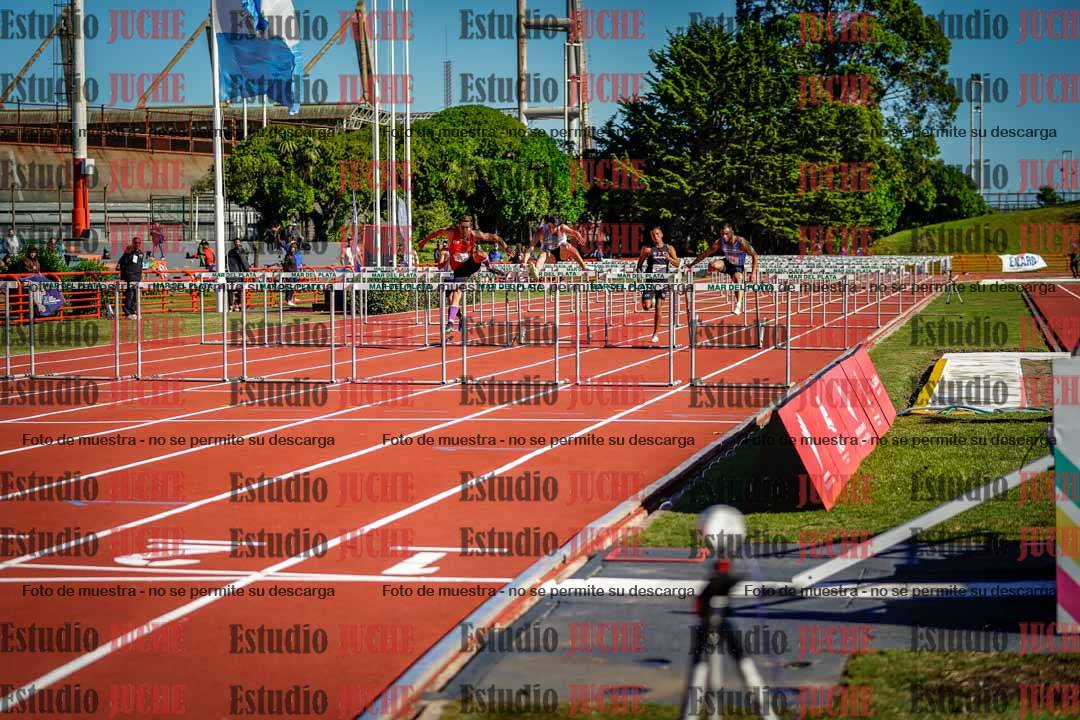 Fotos de los 100 m con vallas de varones - deca 6