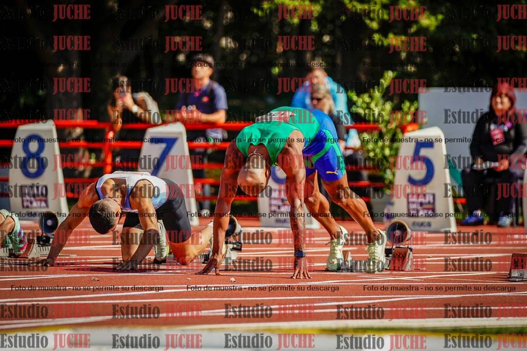 Fotos de los 100 m llanos de varones - deca 1
