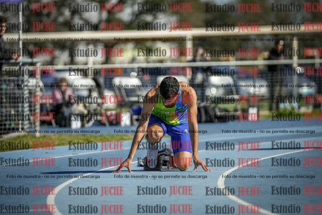 Fotos de los 400 m con vallas de varones